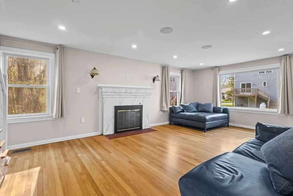 Photo of 7 Darrow St