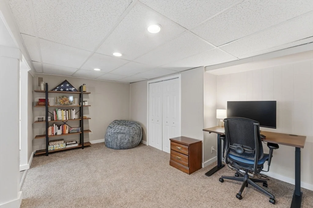 Photo of 39 Tanager Dr