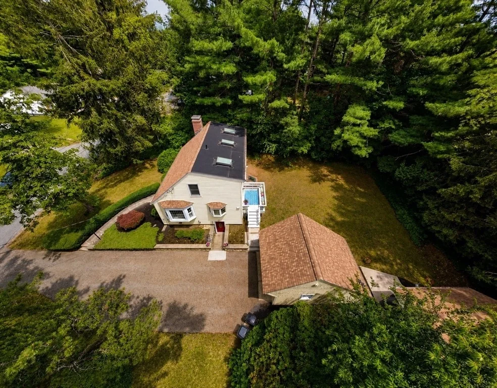 Photo of 32 Crestview Drive