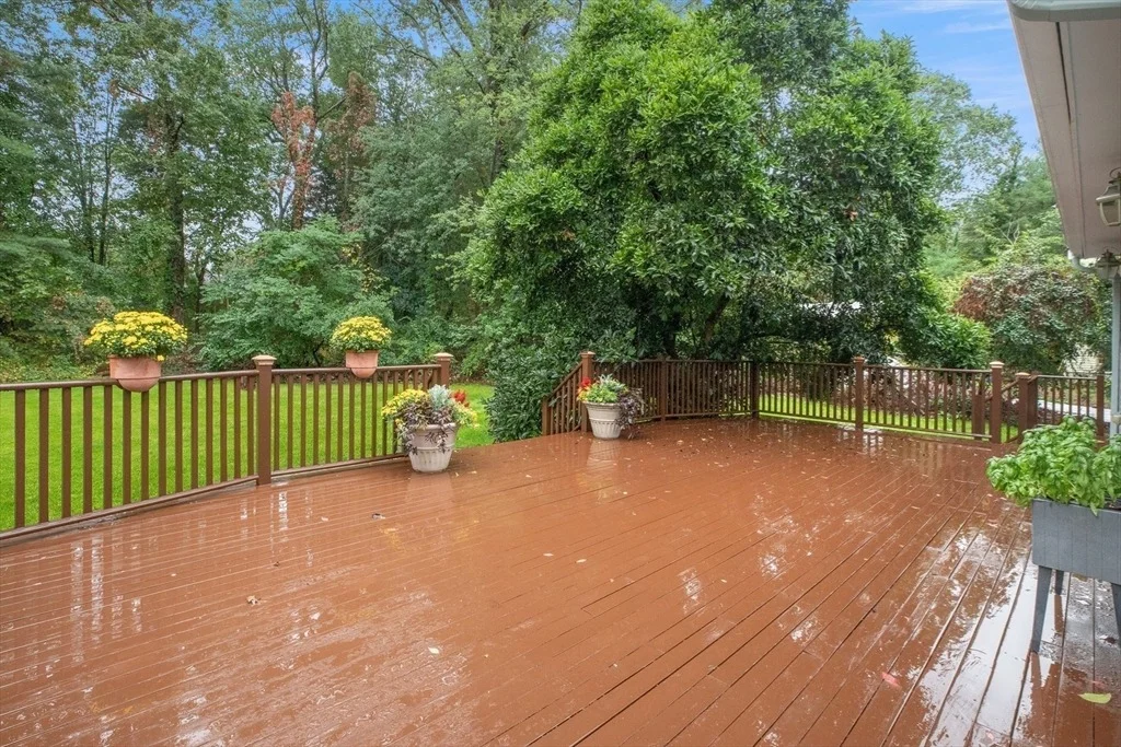 Photo of 27 Brookside Rd