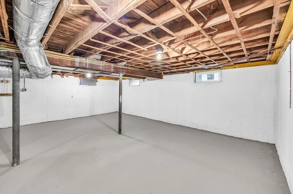 Photo of 297 Breckwood Blvd