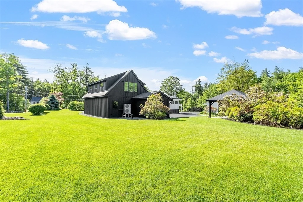 Photo of 481 W Townsend Rd