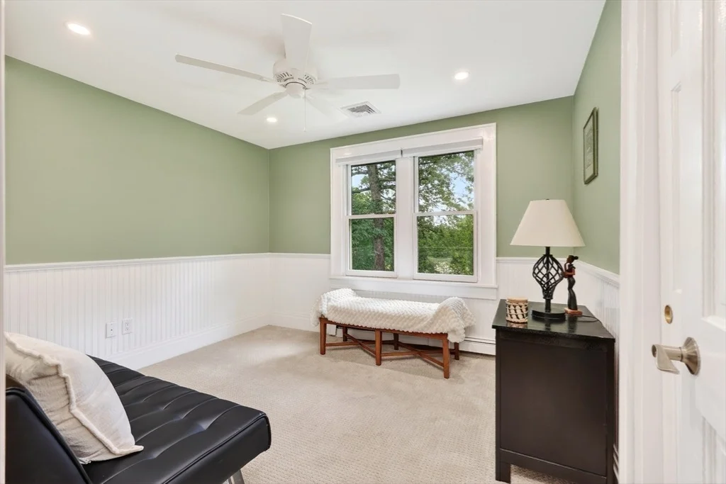 Photo of 42 Willow Road