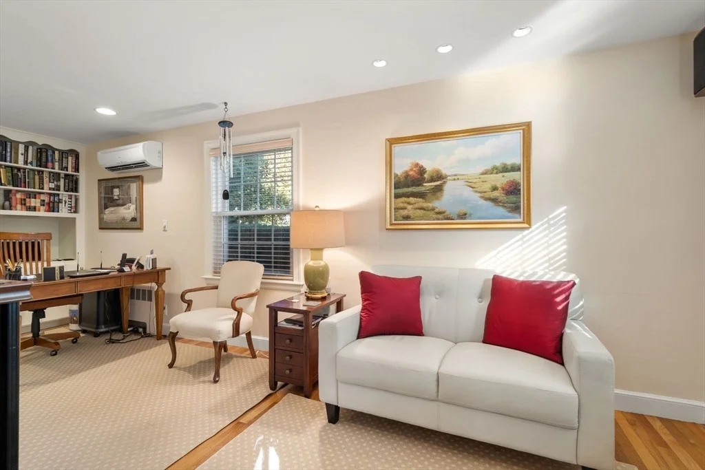 Photo of 5 Halcyon Rd