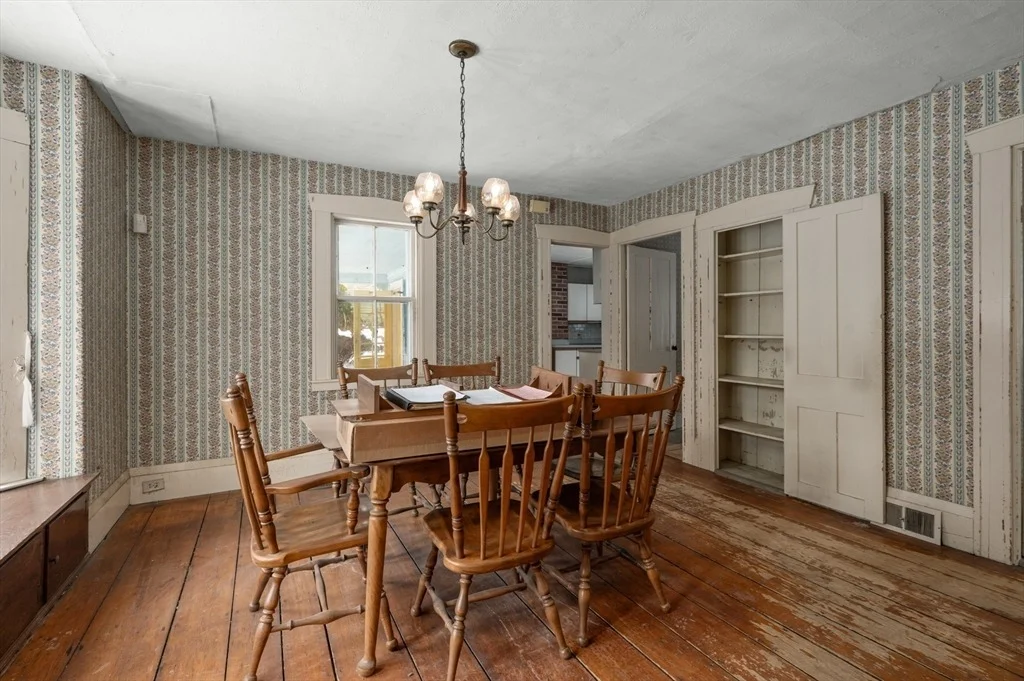 Photo of 235 Arlington St