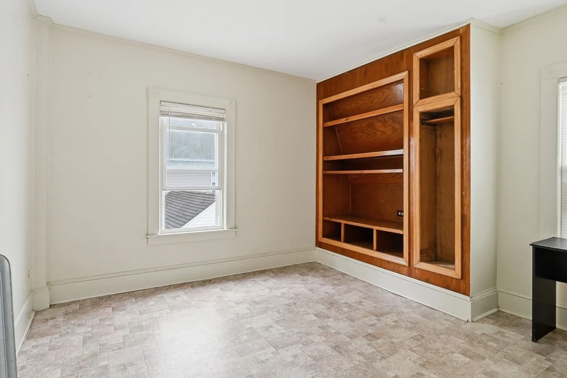 Photo of 54 Commonwealth Ave