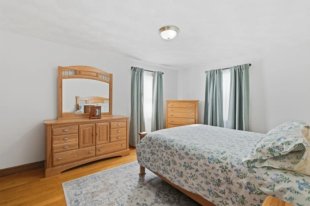 Photo of 54 Edgemont Rd