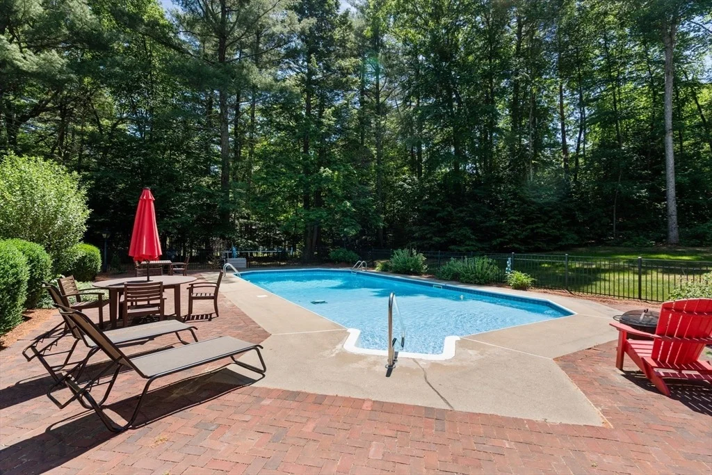 Photo of 180 Loomis Ridge