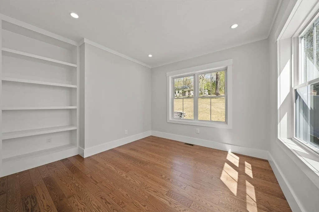 Photo of 301 Maple