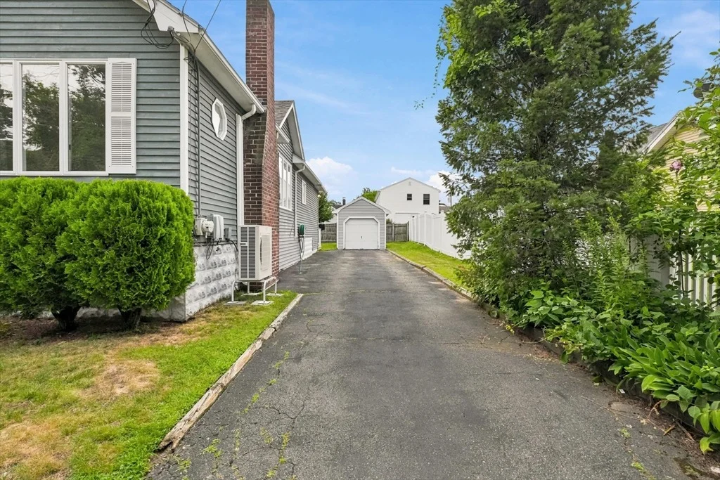 Photo of 32 Glendale Ave