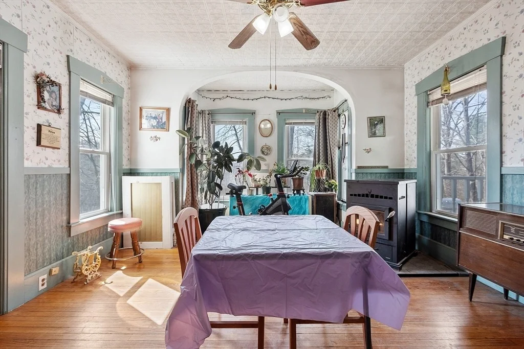Photo of 141 Mechanic St