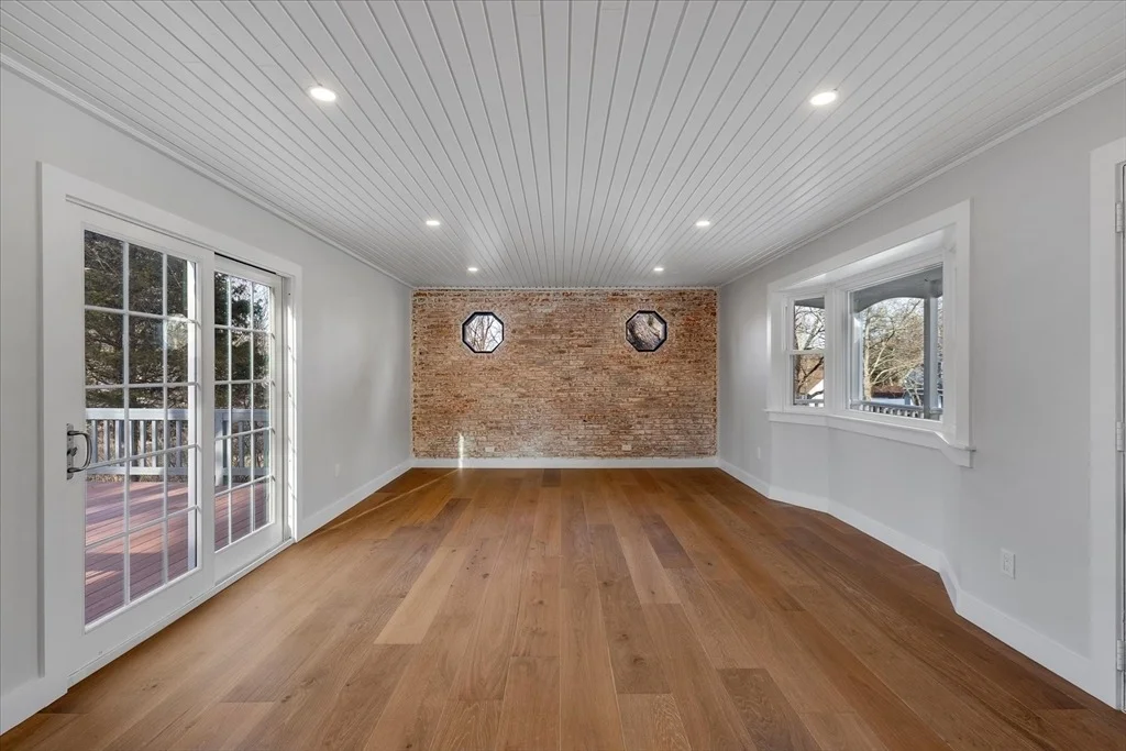 Photo of 38 Conlyn Ave