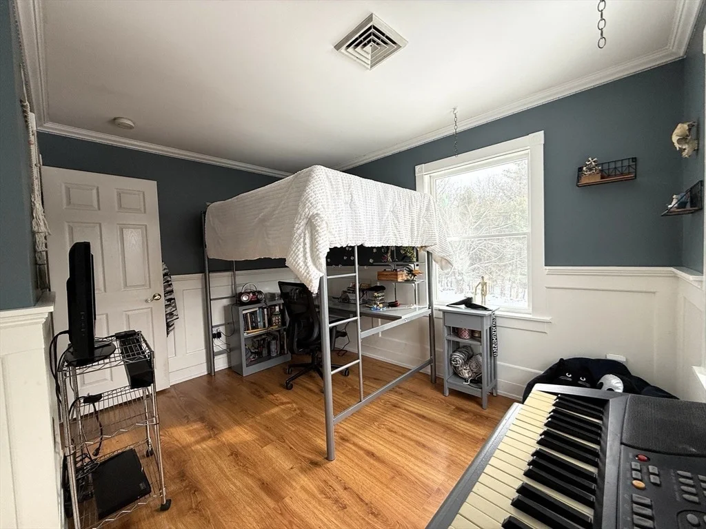 Photo of 276 Belchertown Rd