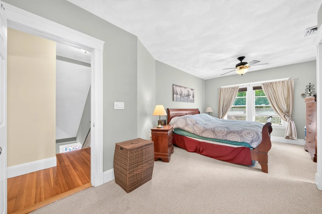 Photo of 41 Emerson Rd