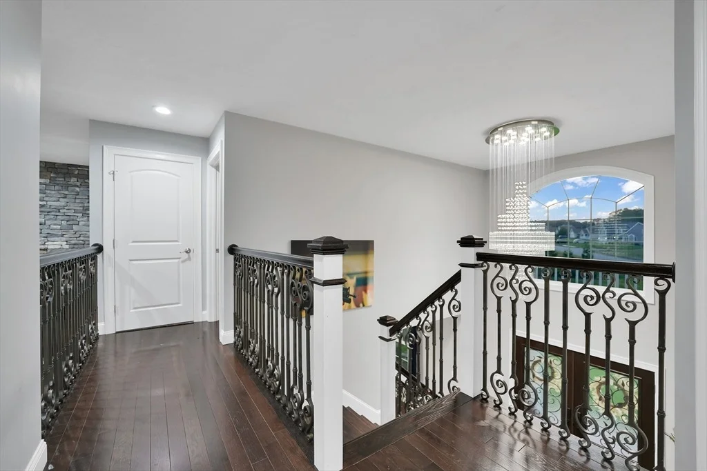 Photo of 47 Devol Ave