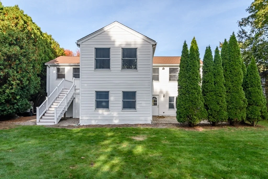 Photo of 15 Mackintosh Avenue