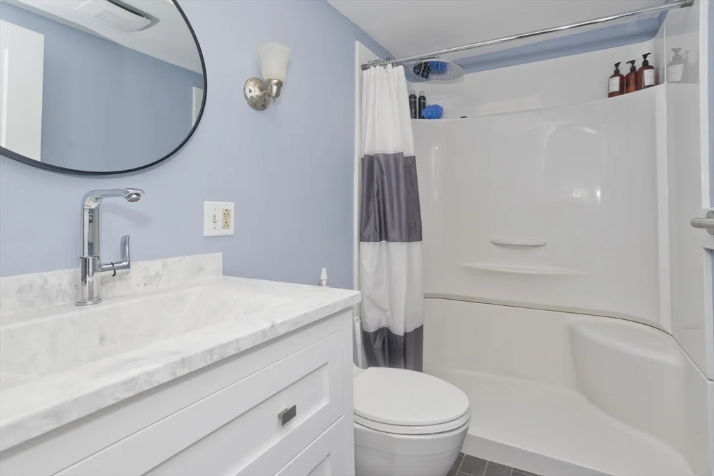 Photo of 455 Williamsburg Road