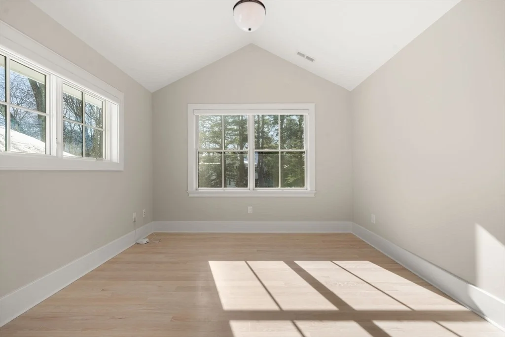 Photo of 620 High Rock St