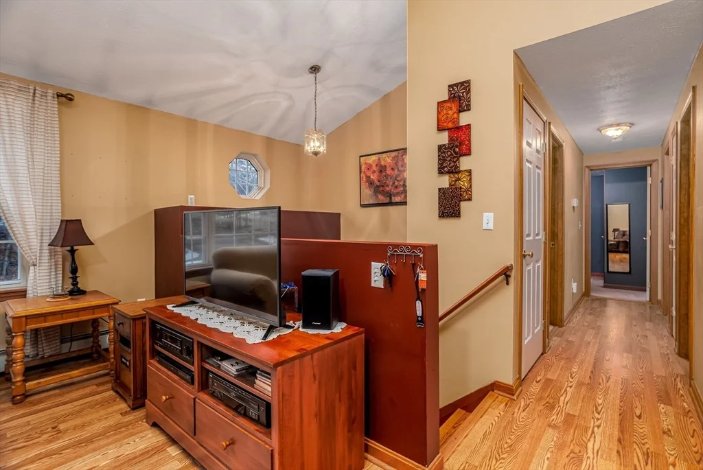 Photo of 250 Teel Rd