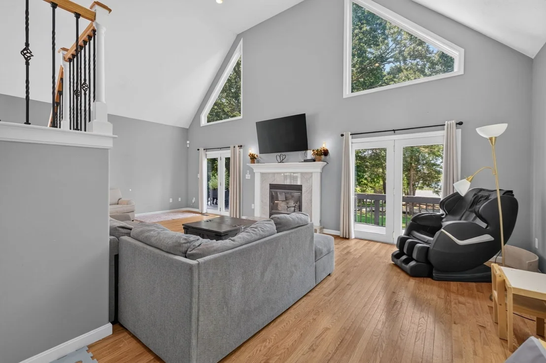 Photo of 9 Broadview Ave