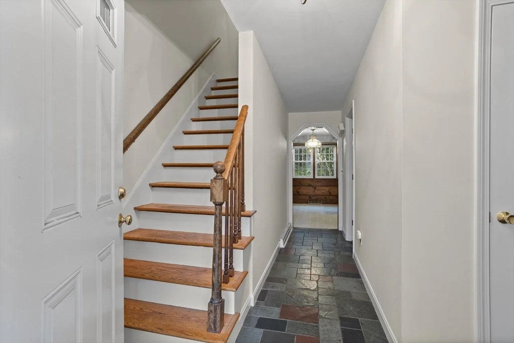Photo of 21 Flagg Rd