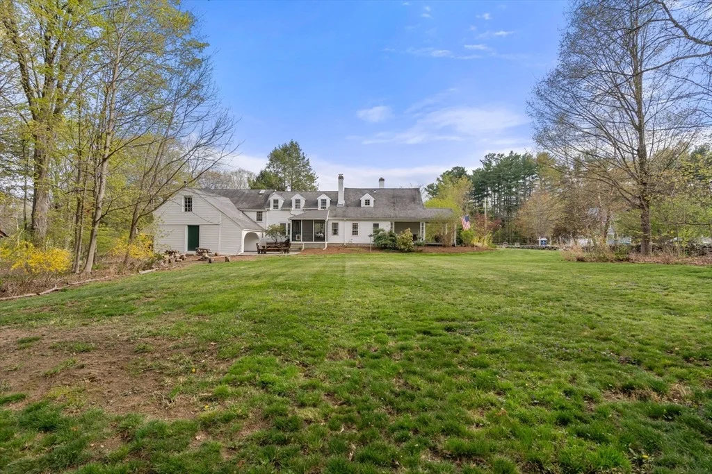 Photo of 187 Mill St
