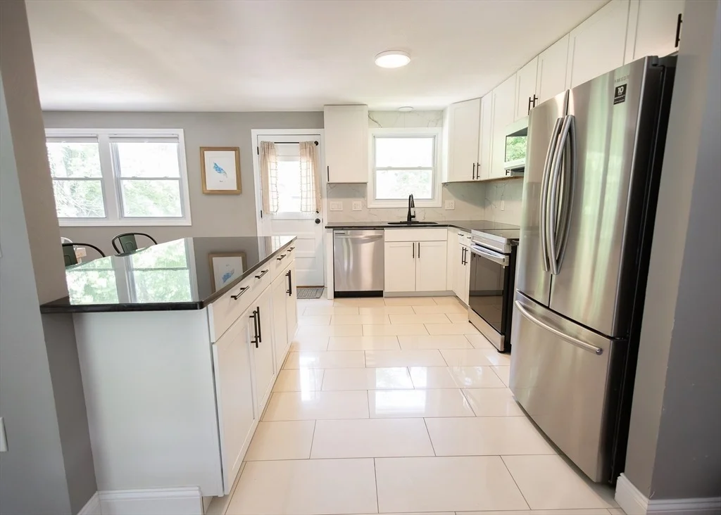 Photo of 32 Alvirne Dr