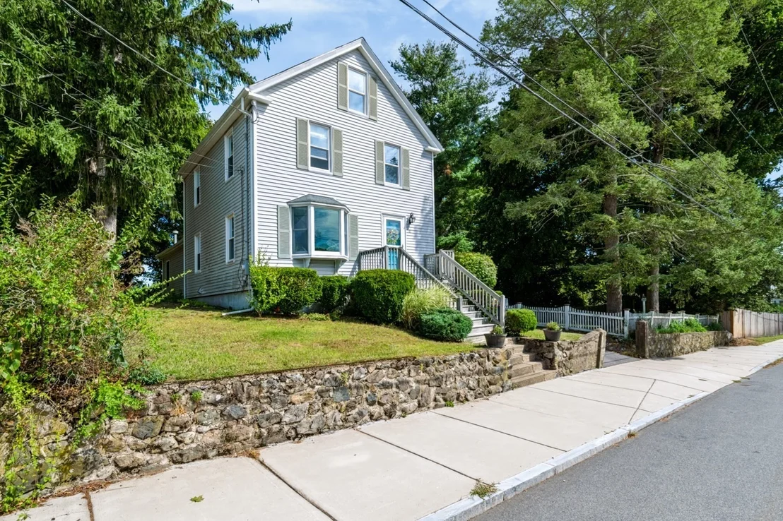 Photo of 17 Fairview Ave