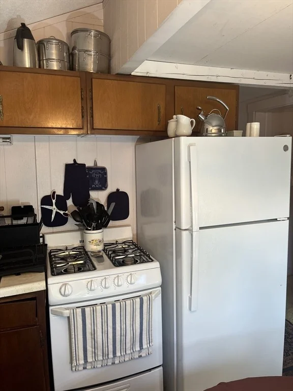 Photo of Unit D2 at 251 Shore Dr