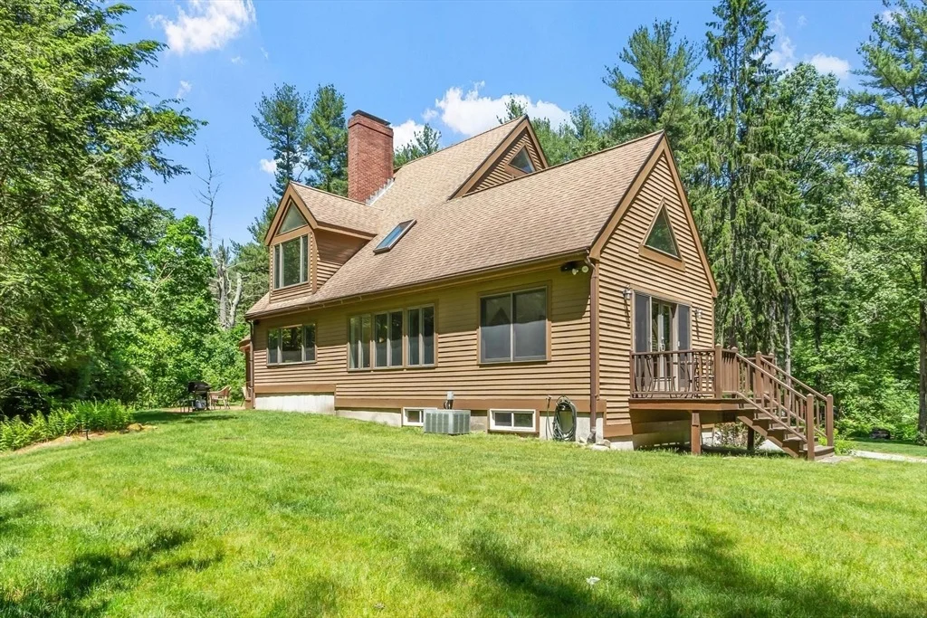 Photo of 78 Carroll Dr