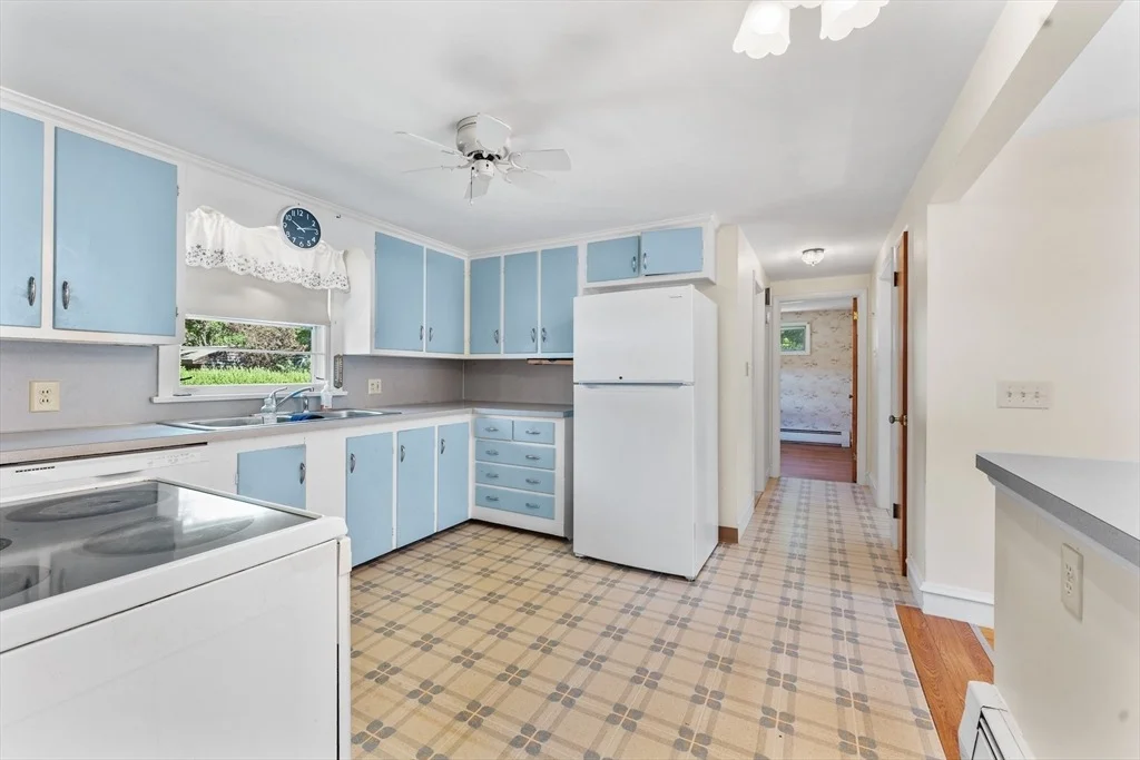 Photo of 48 Westbrook Dr