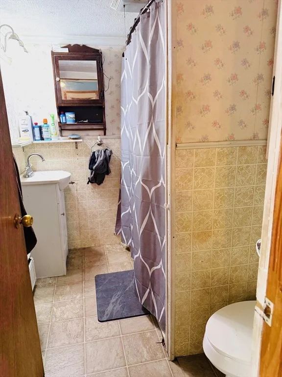Photo of 27 Warwick Ave