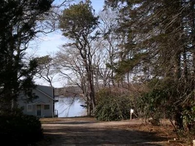 Photo of 68 Old Farm Rd