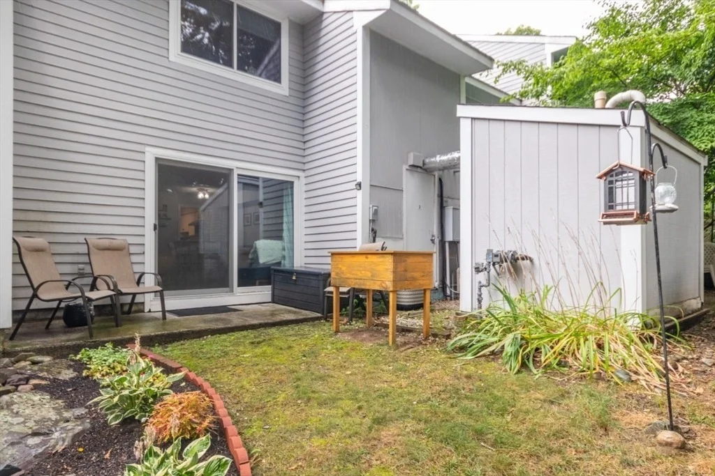 Photo of Unit F at 3 Beals Cove