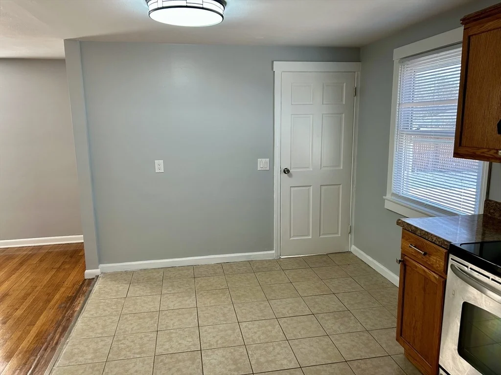 Photo of 42 Talmadge Dr