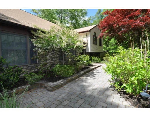 Photo of 14 Chase Rd