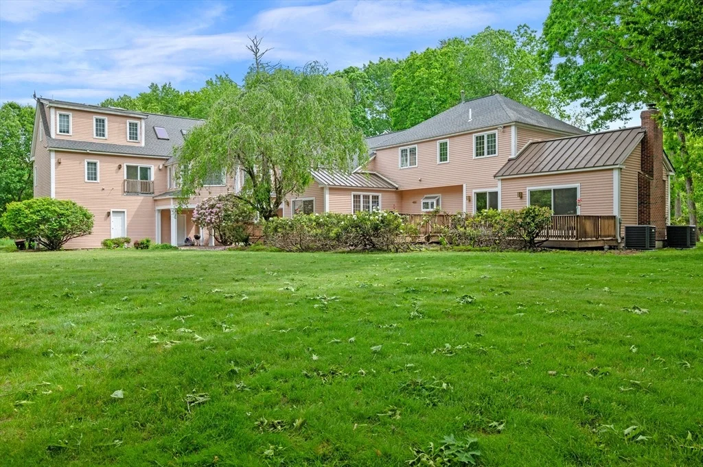 Photo of 15 Darrell Dr.