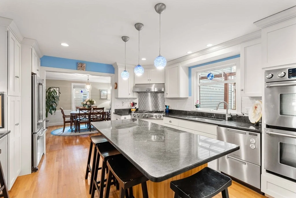 Photo of 23 Sevinor Rd
