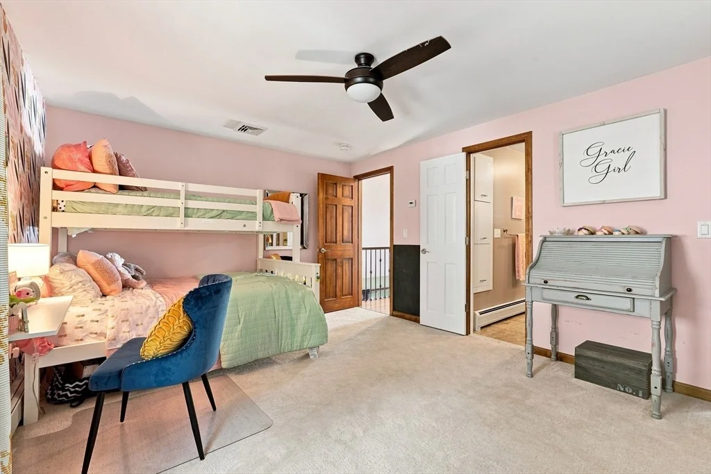 Photo of 51 Barton Ave
