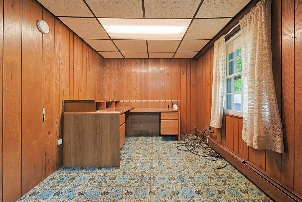 Photo of 281 Scott Rd