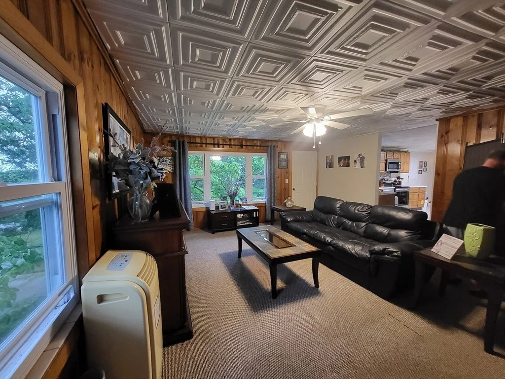 Photo of 39 Cheever Rd