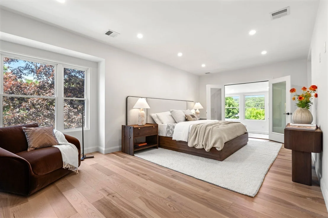 Photo of 68 Barnard Avenue