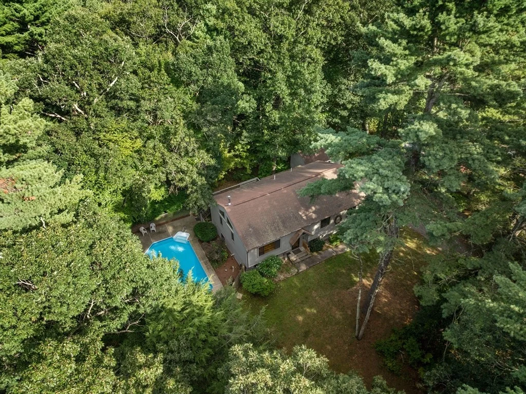 Photo of 6 Jerry Rd