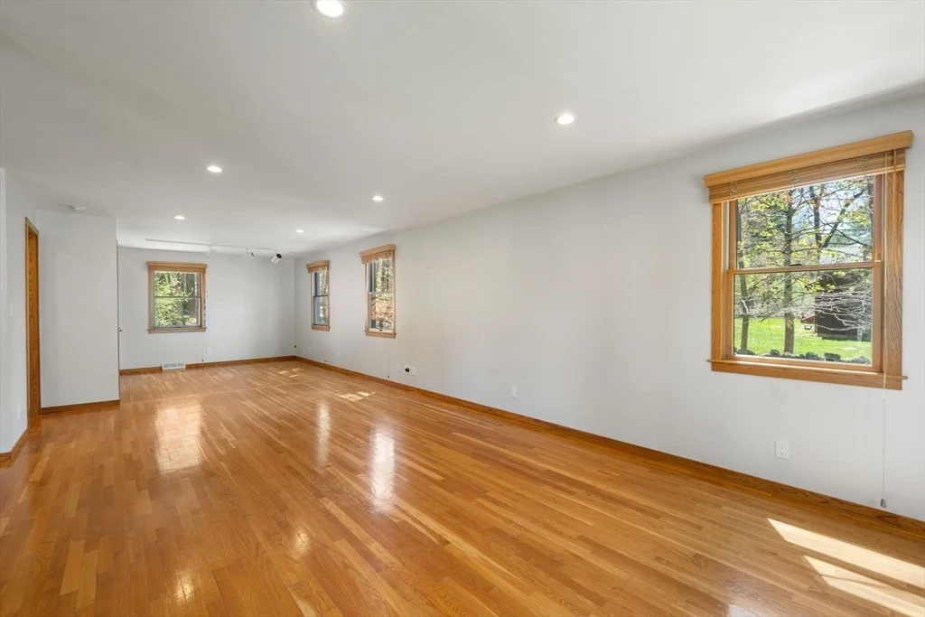 Photo of 109 Jerrold St