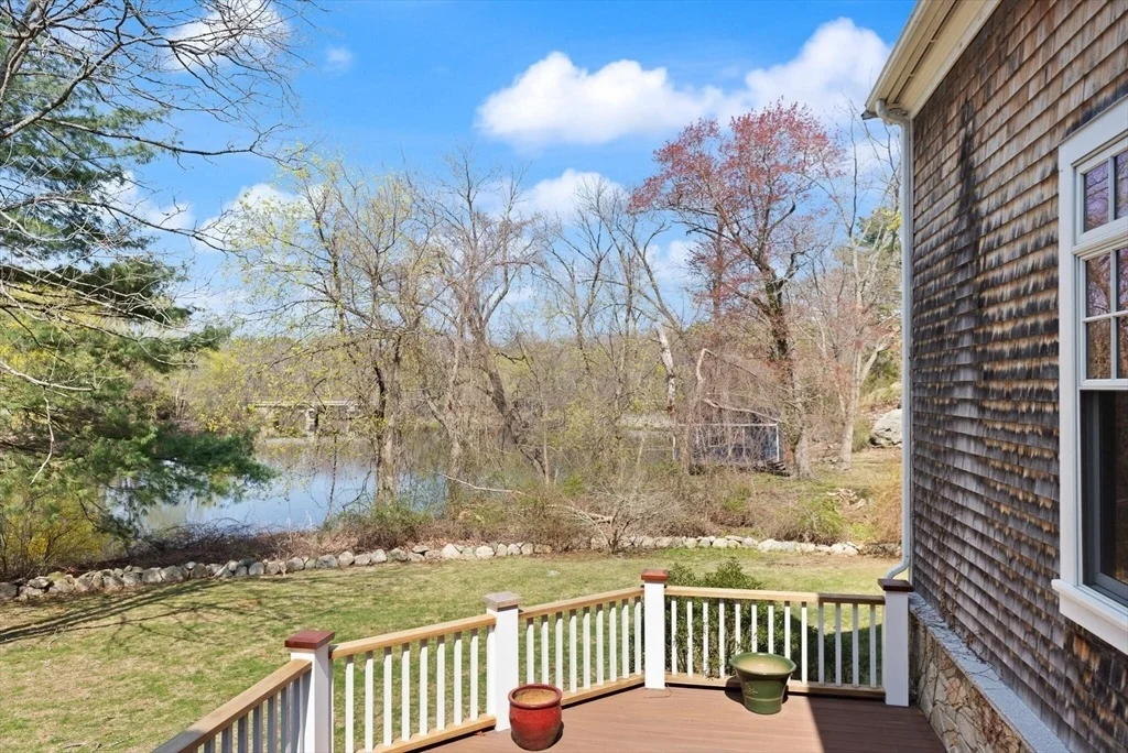 Photo of 28 Boathouse Ln