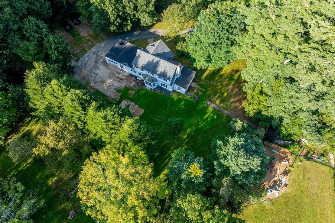 Photo of 39 Southbridge Rd