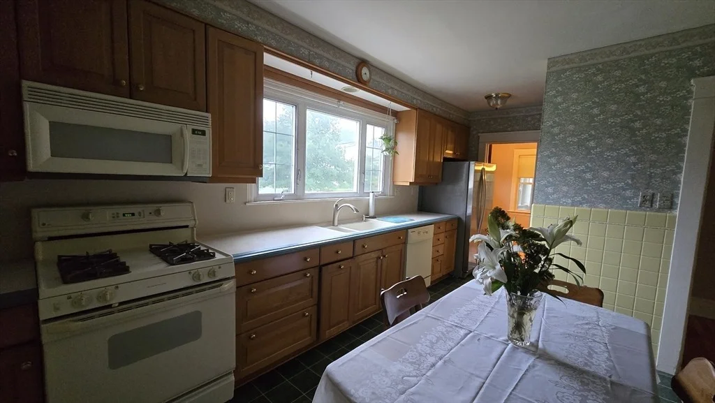 Photo of 21 Arbutus Road