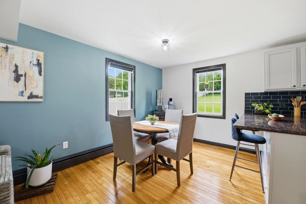Photo of 308 Brimfield Rd