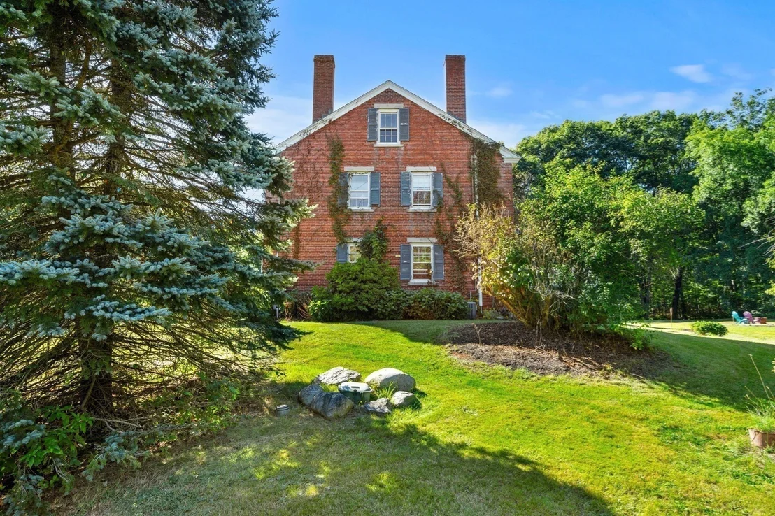 Photo of 53 Groton Rd