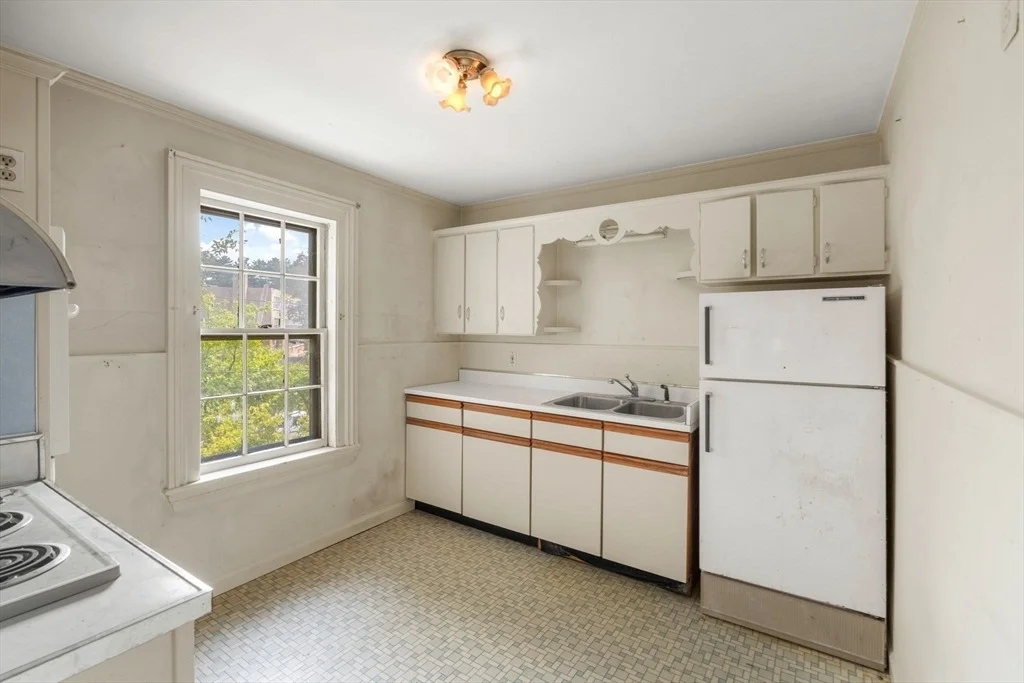 Photo of 16 Ditson Place